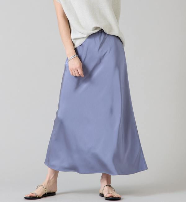 Liesse「《大草直子さん着用》バイアスナロースカート」|スカート|ブルー
