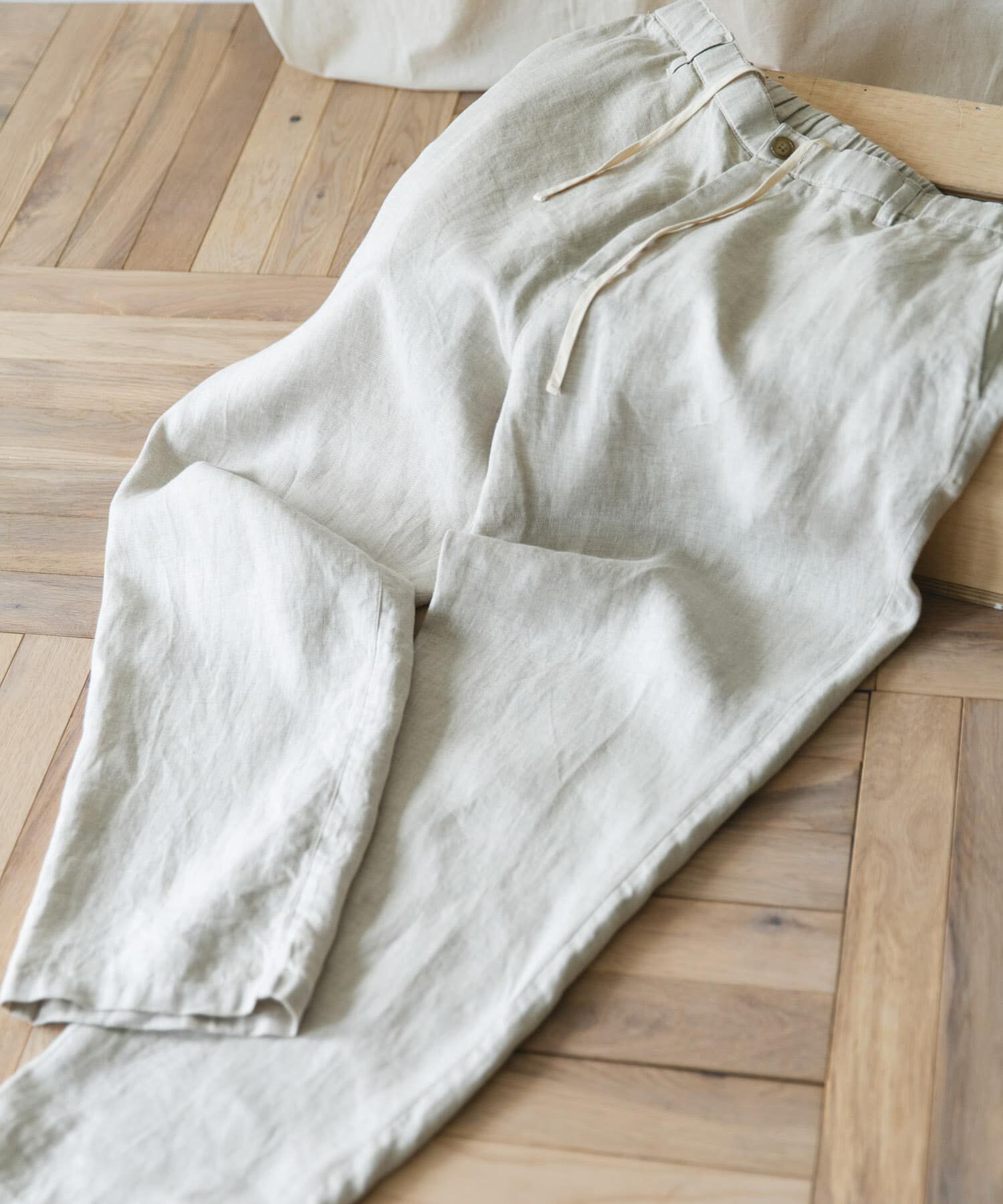 URBAN RESEARCH DOORS「『XLサイズ/WEB限定』ツイルリネン イージートラウザー」|その他|アイボリー