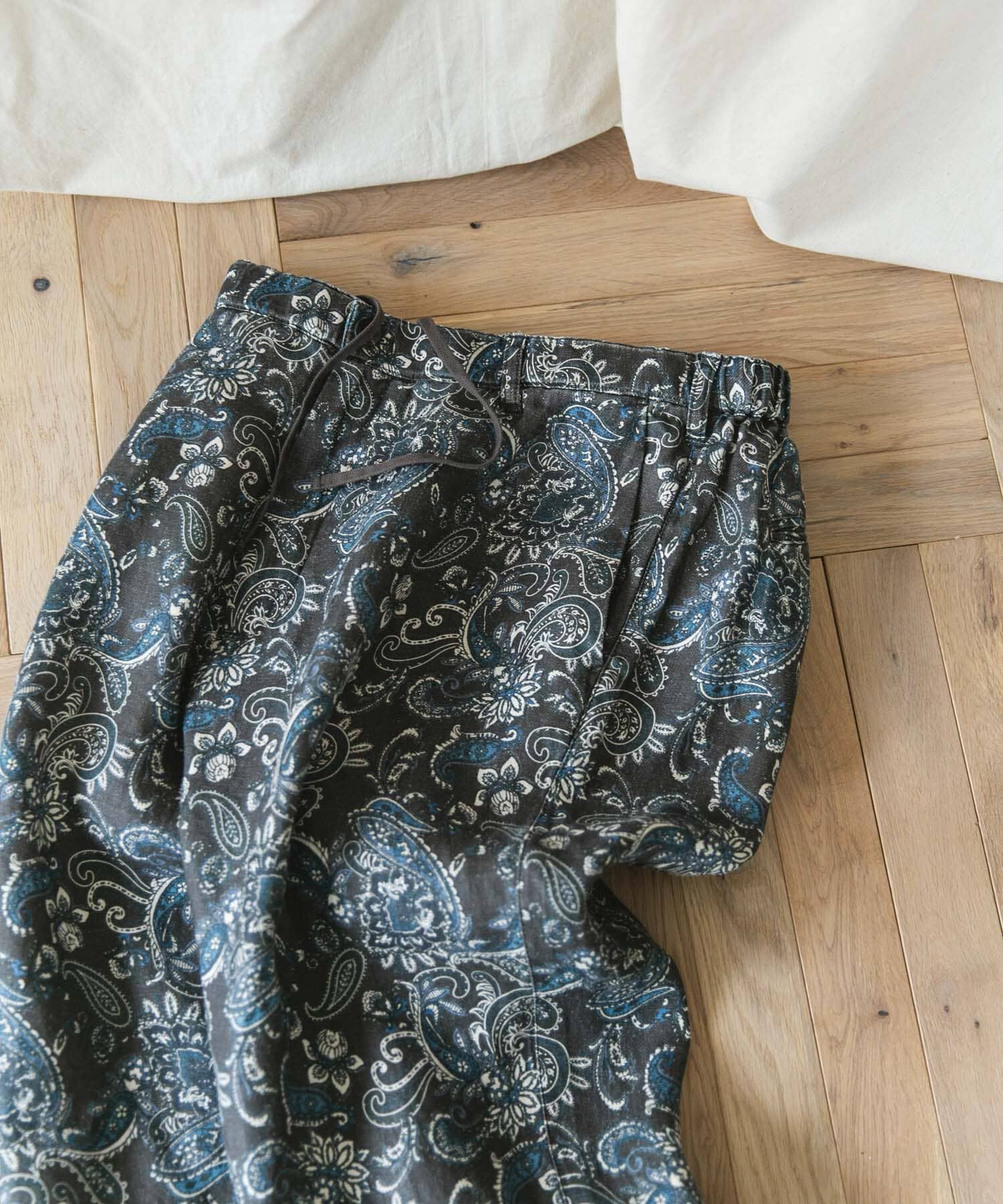 URBAN RESEARCH DOORS「『XLサイズ/WEB限定』ツイルリネン イージートラウザー」|その他|