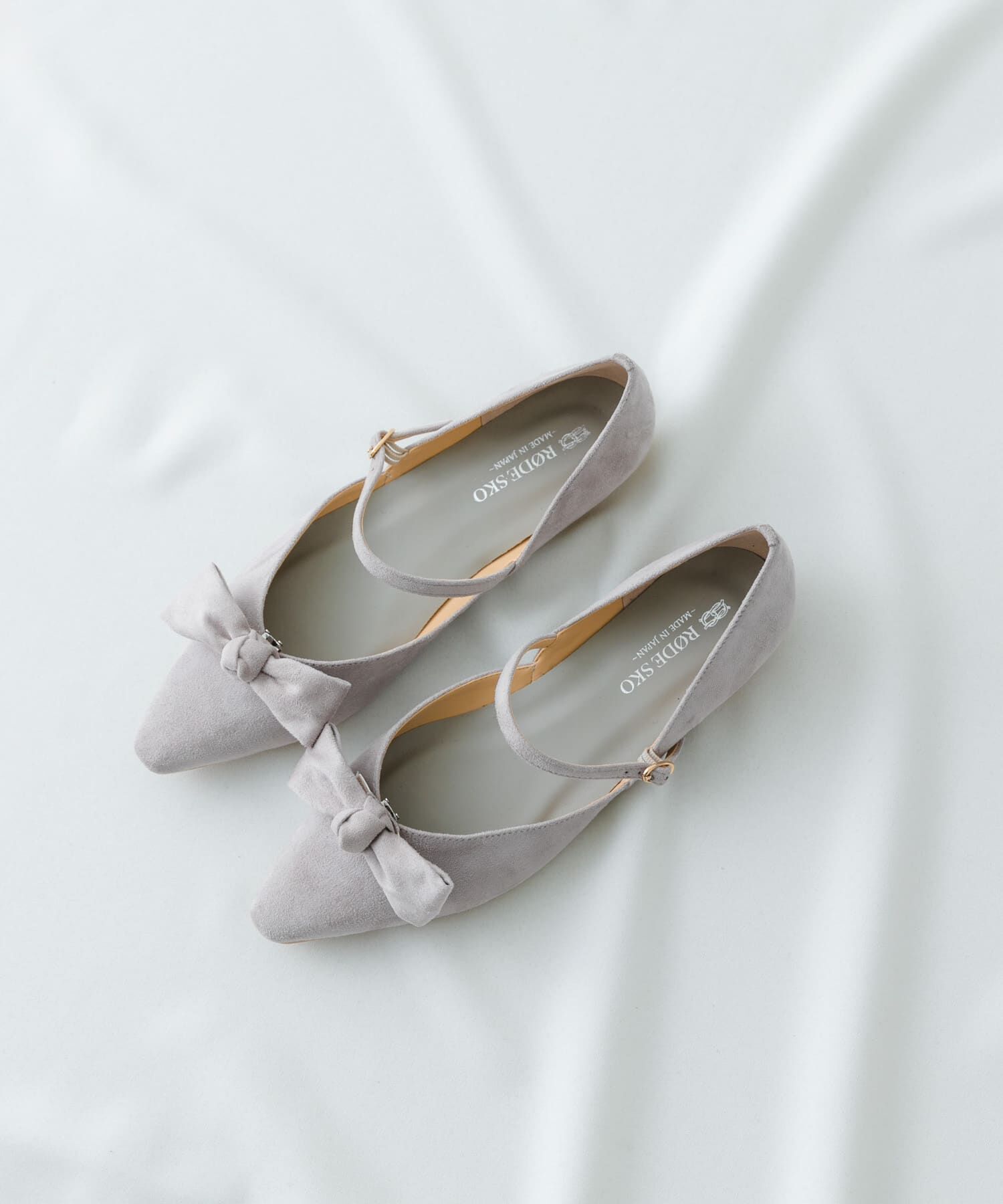 RODE SKO「『WEB/一部店舗限定カラー』『MADE IN JAPAN』マルチWAYリボンパンプス」|パンプス|グレー