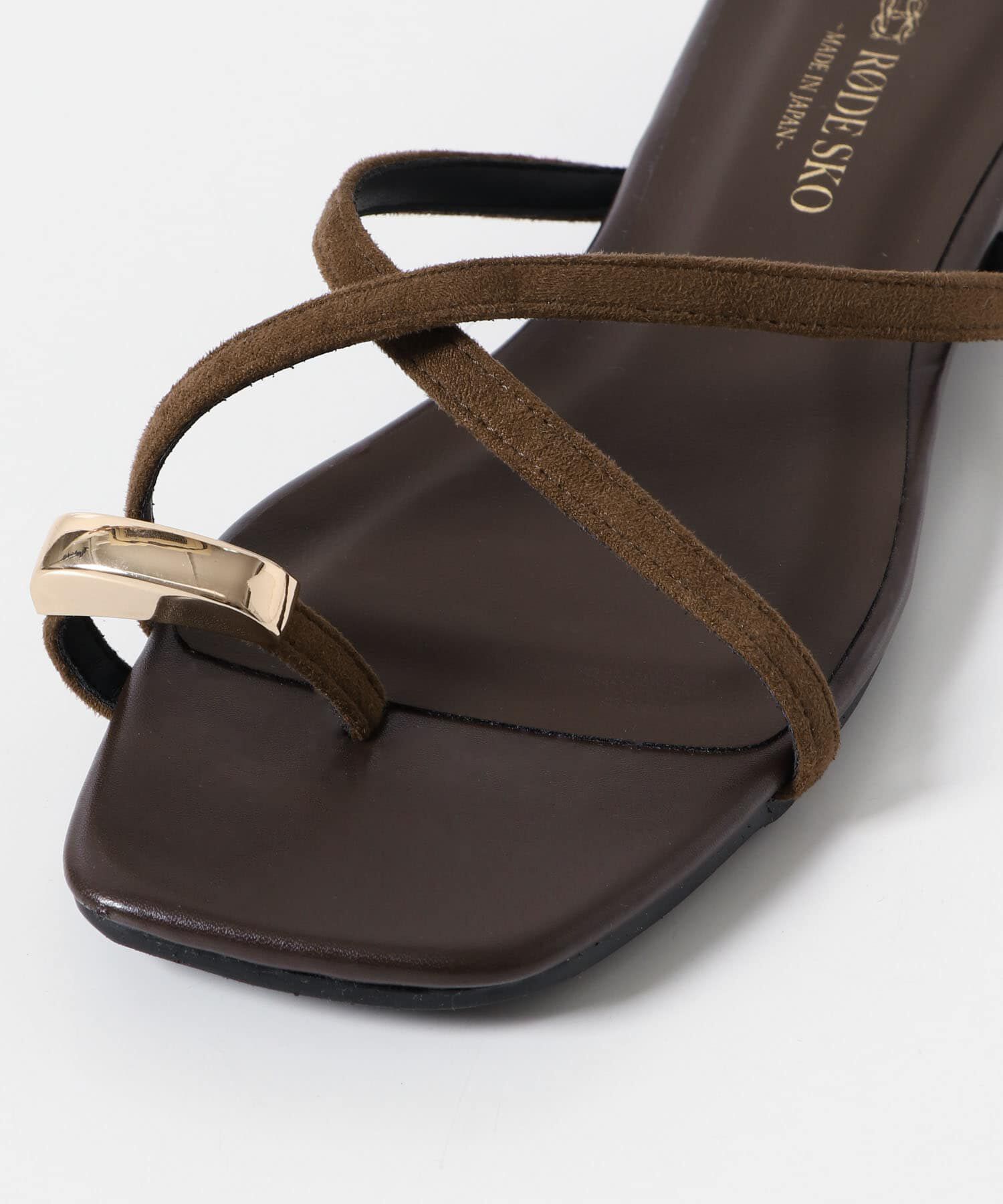 RODE SKO「『MADE IN JAPAN』プチメタルクロスフラットサンダル」|サンダル|