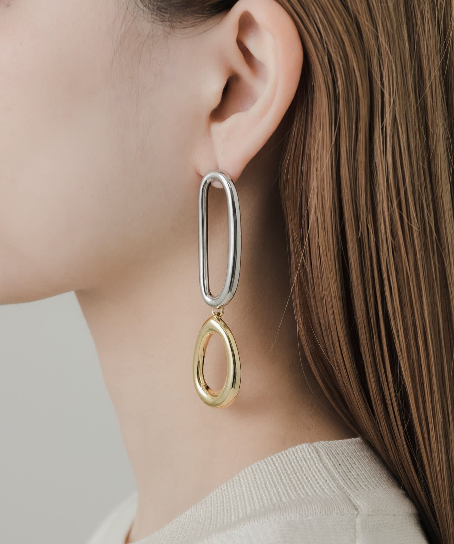 SMELLY「コンビメタルオーバルピアス」|ピアス|