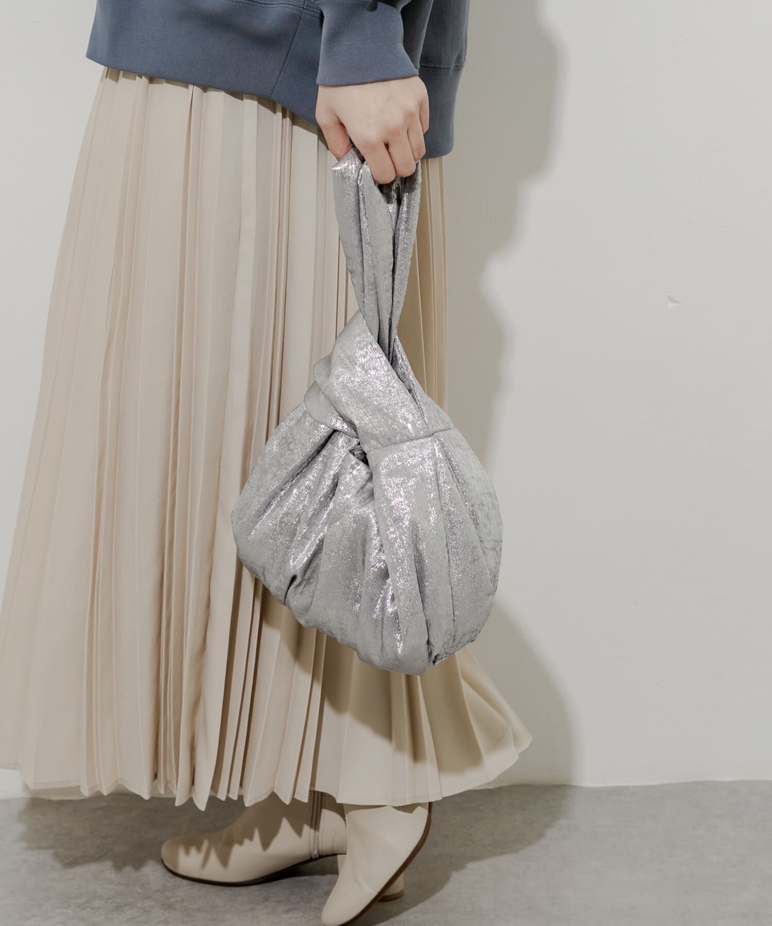 SMELLY「メタリックサークルバッグ」|ハンドバッグ|