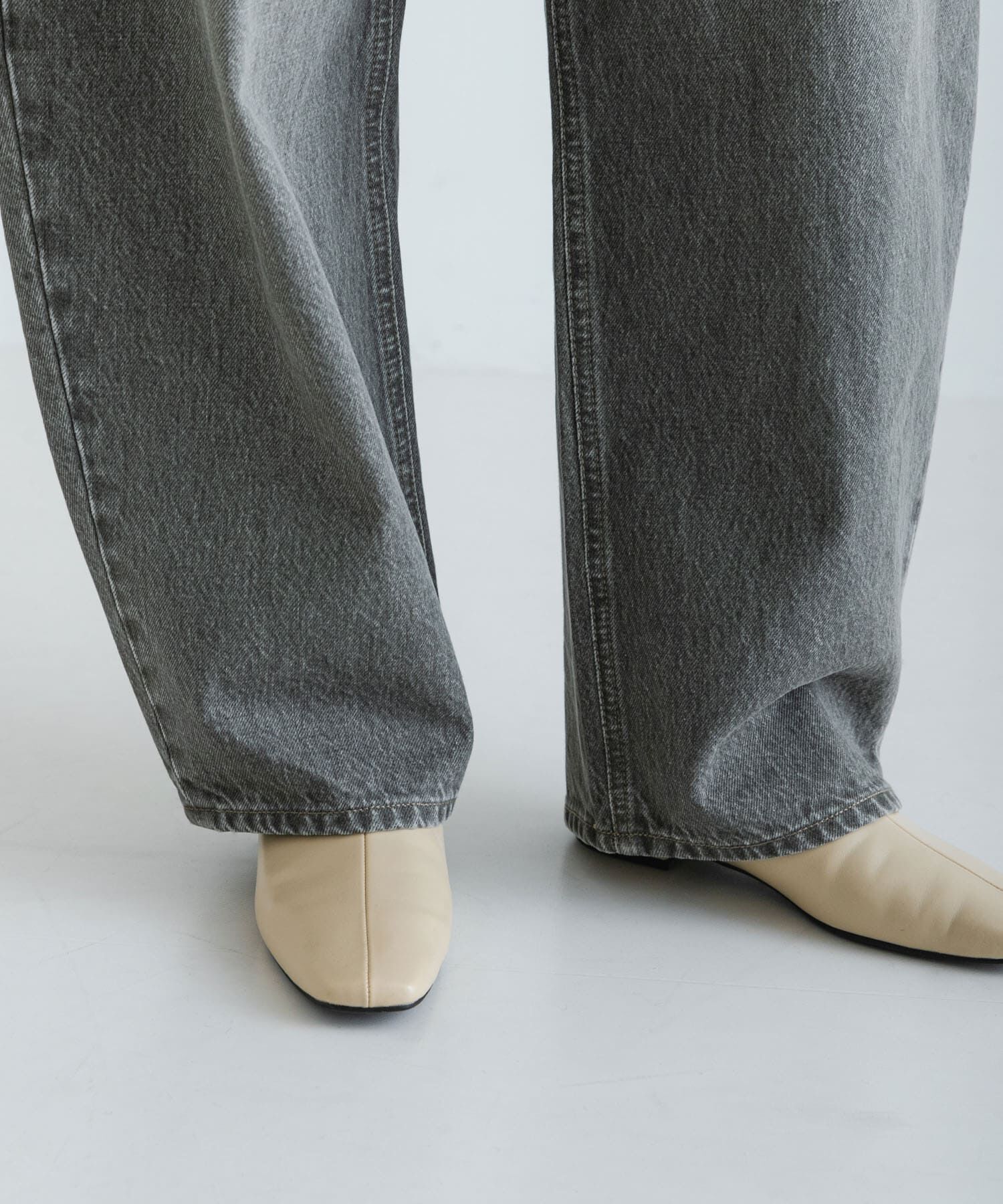 URBAN RESEARCH「『MADE IN JAPAN』スクエアトゥローヒールショートブーツ」|ショートブーツ|