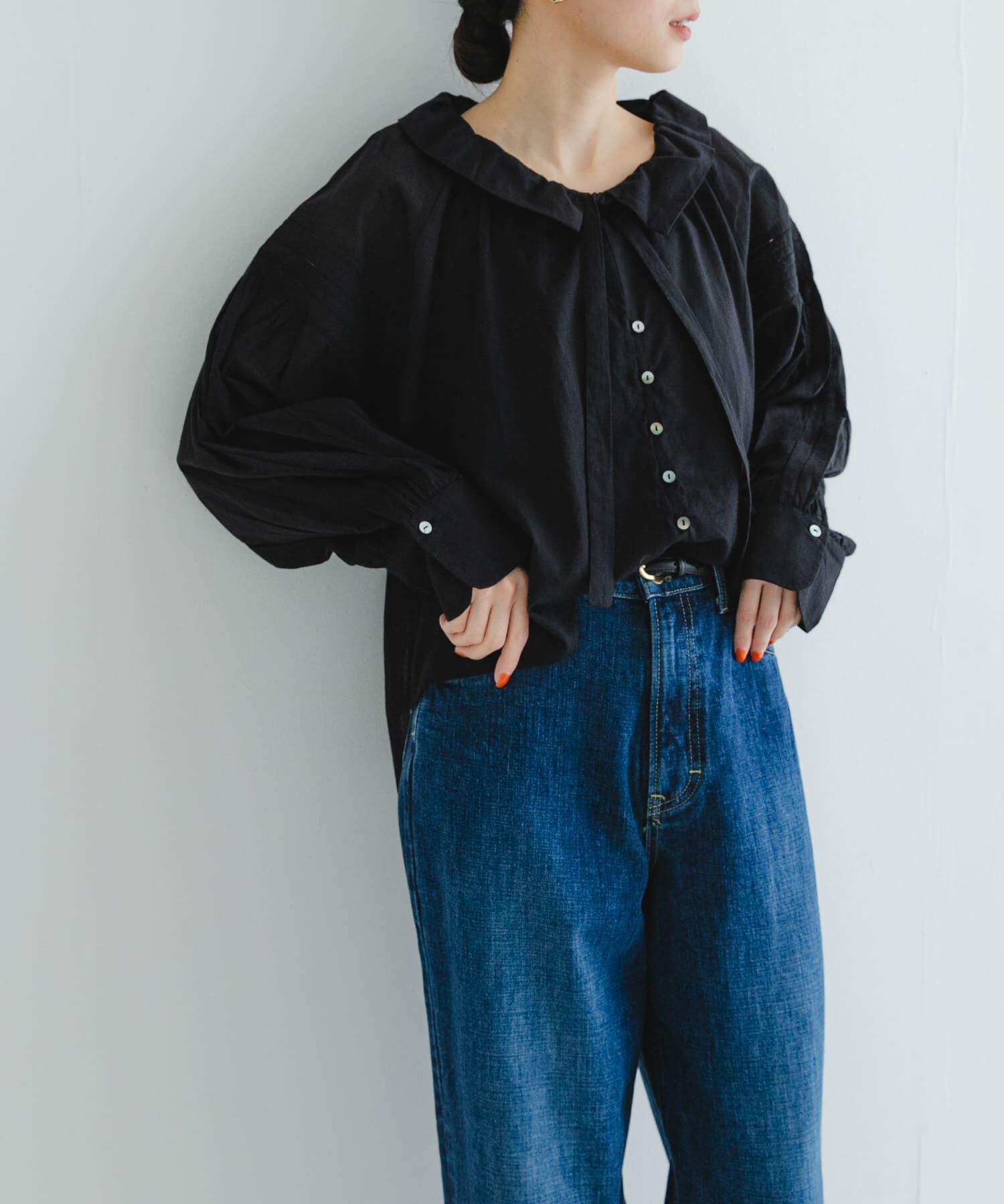 URBAN RESEARCH「コットンボイルフリルカラーブラウス」|シャツ・ブラウス|