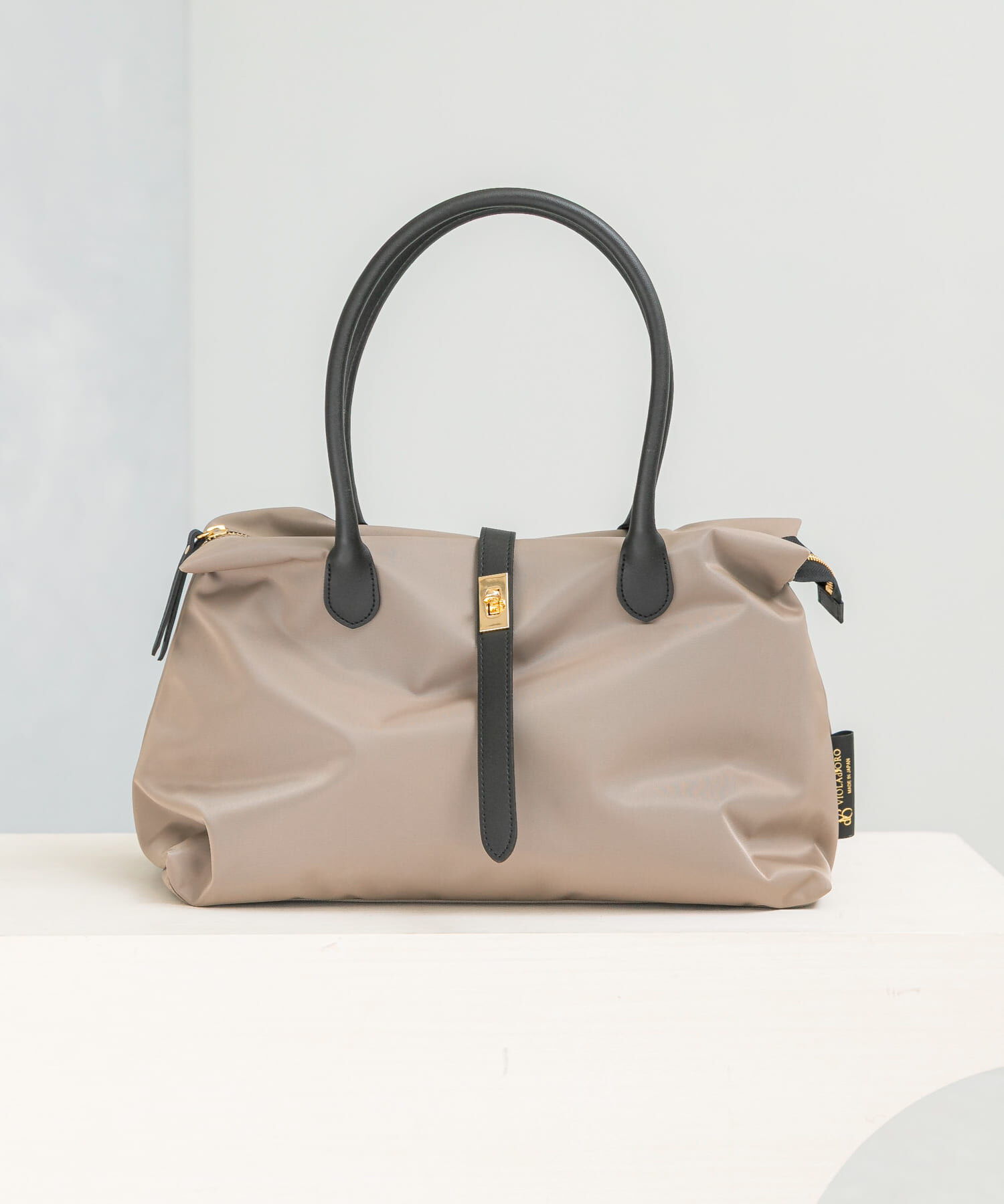 URBAN RESEARCH ROSSO「VIOLA d&rsquo;ORO　BIANCA スクエアバッグ」|トートバッグ|モカ