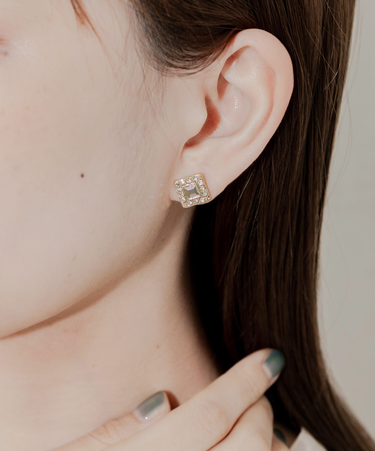 SMELLY「ビジュースクエアピアス」|ピアス|