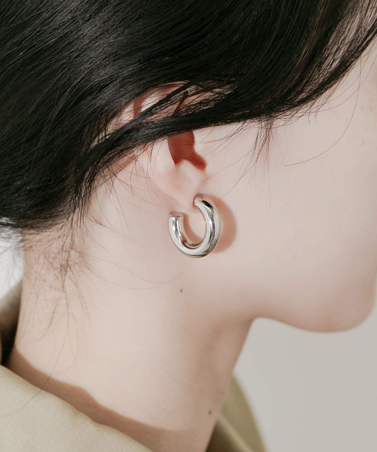 SMELLY「ステンレスワイドフープピアス」|ピアス|