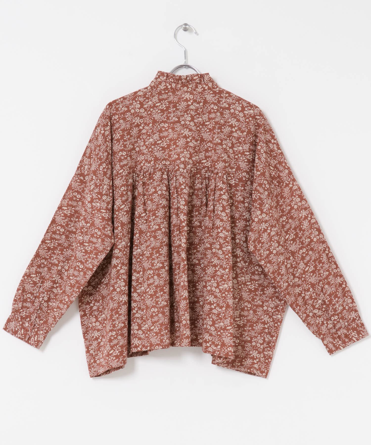 URBAN RESEARCH DOORS「SOIL　FLOWER FRILL COLLAR SHIRTS」|シャツ・ブラウス|