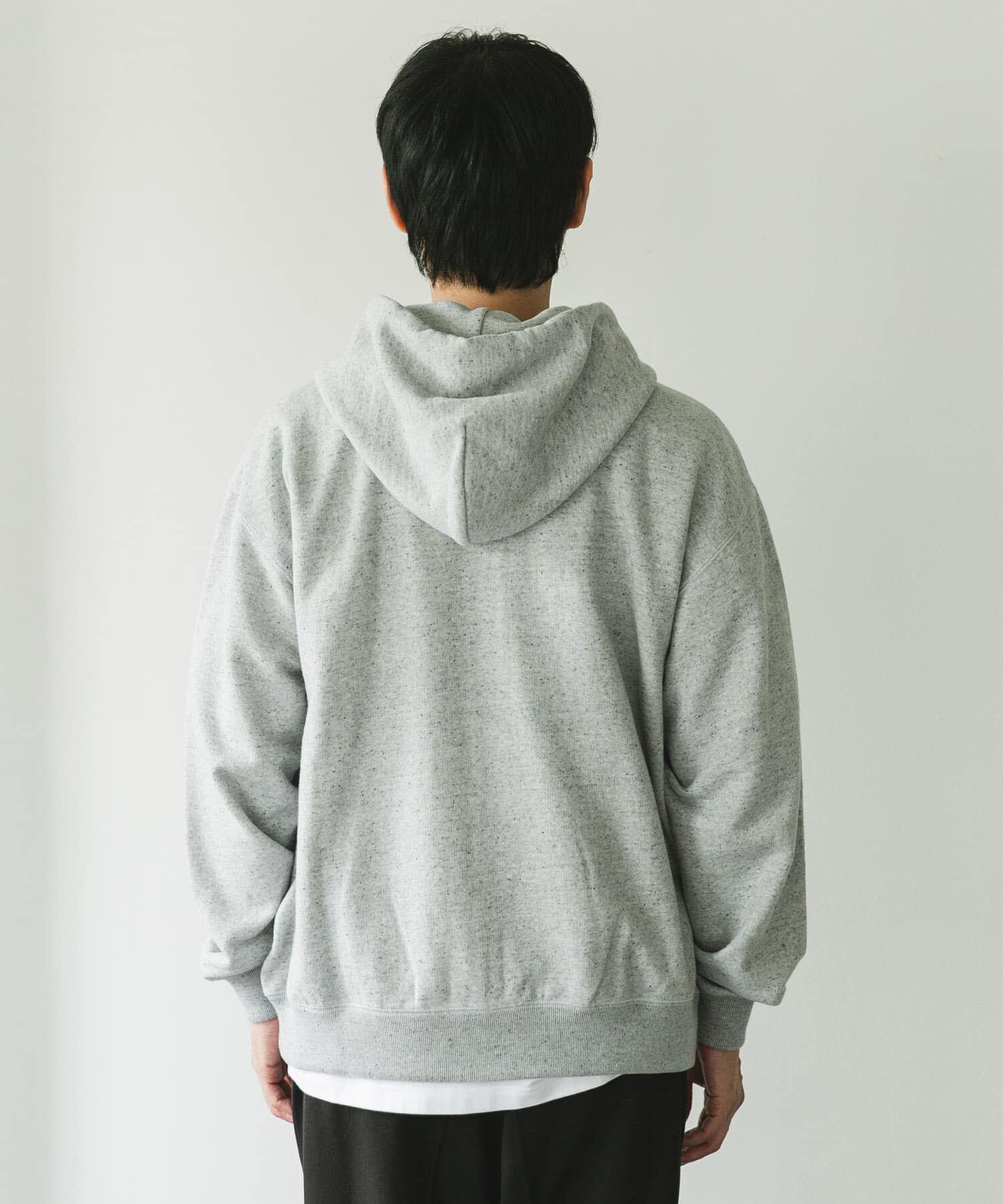 URBAN RESEARCH DOORS「commpost　反毛裏毛ジップフーディ」|パーカー|