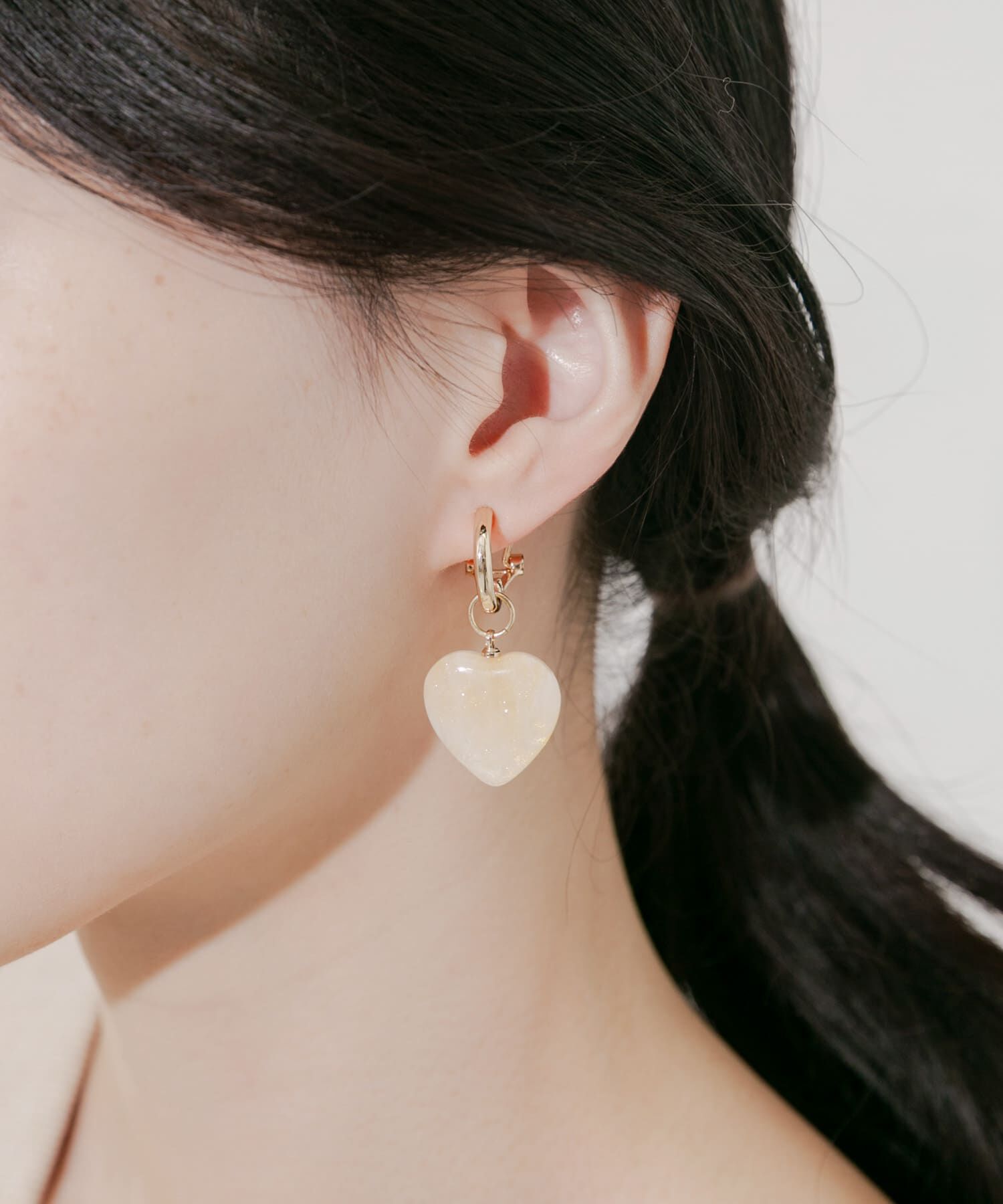 SMELLY「ジュシハートフープイヤリング」|イヤリング|