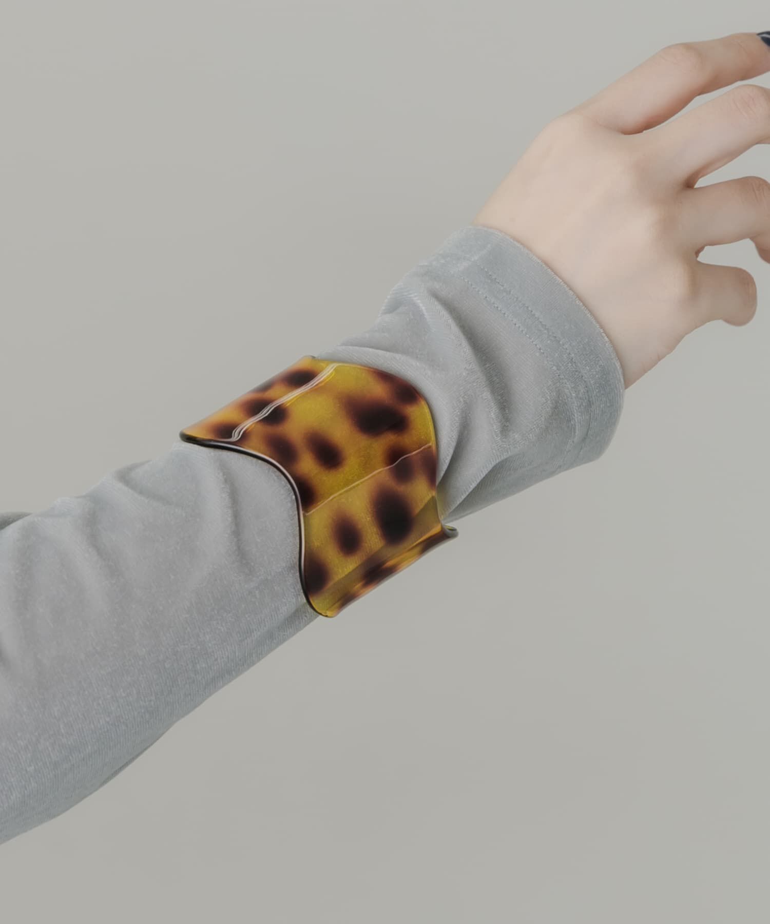 SMELLY「デミパターンワイドバングル」|ブレスレット・バングル|