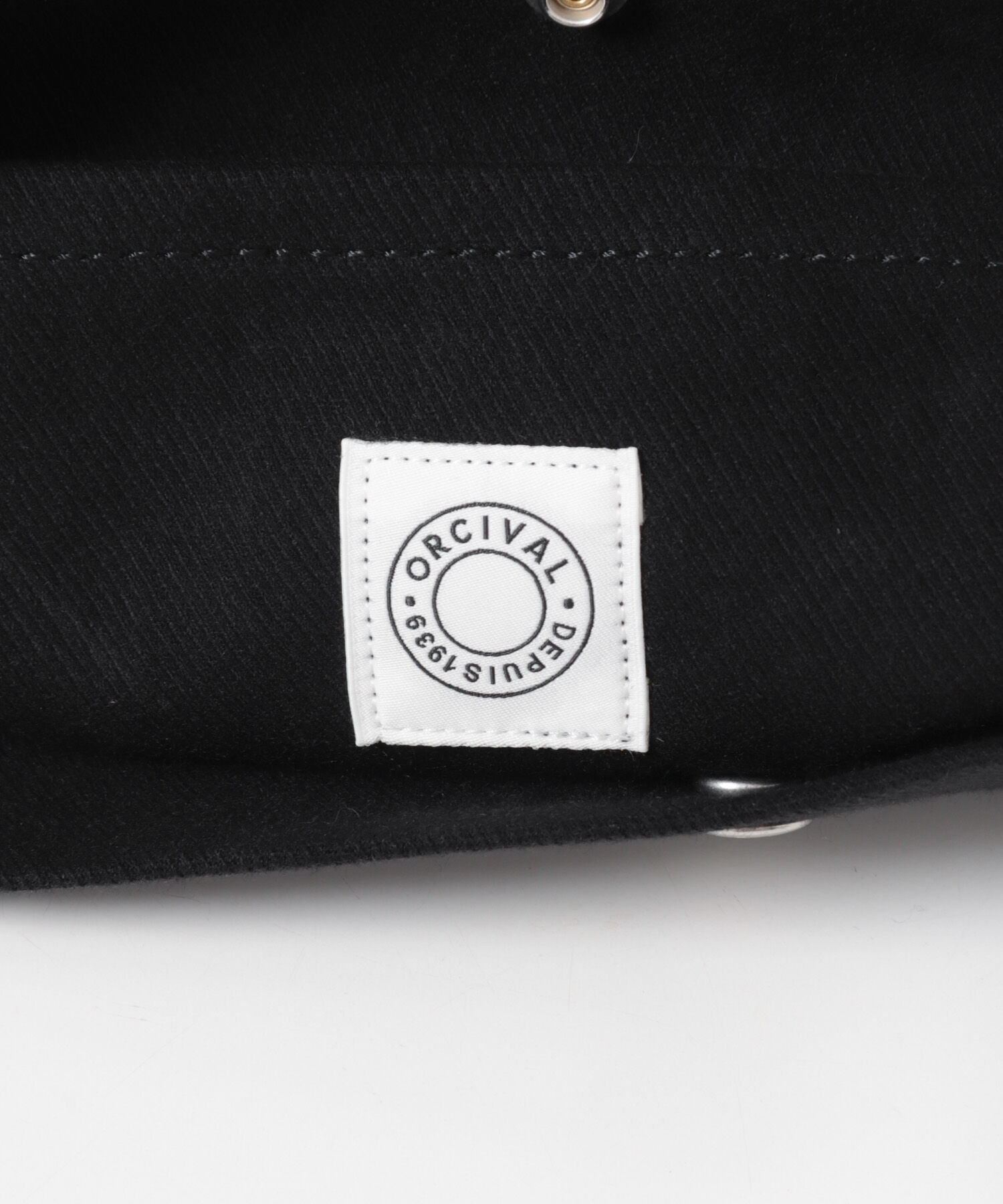 URBAN RESEARCH DOORS「ORCIVAL　SHOULDER POUCH MEDIUM」|ショルダー・メッセンジャー|