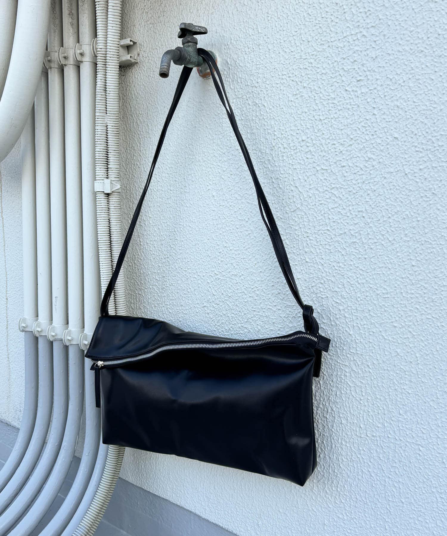  「アシンメトリーフラップショルダーBAG」|ショルダー・メッセンジャー|