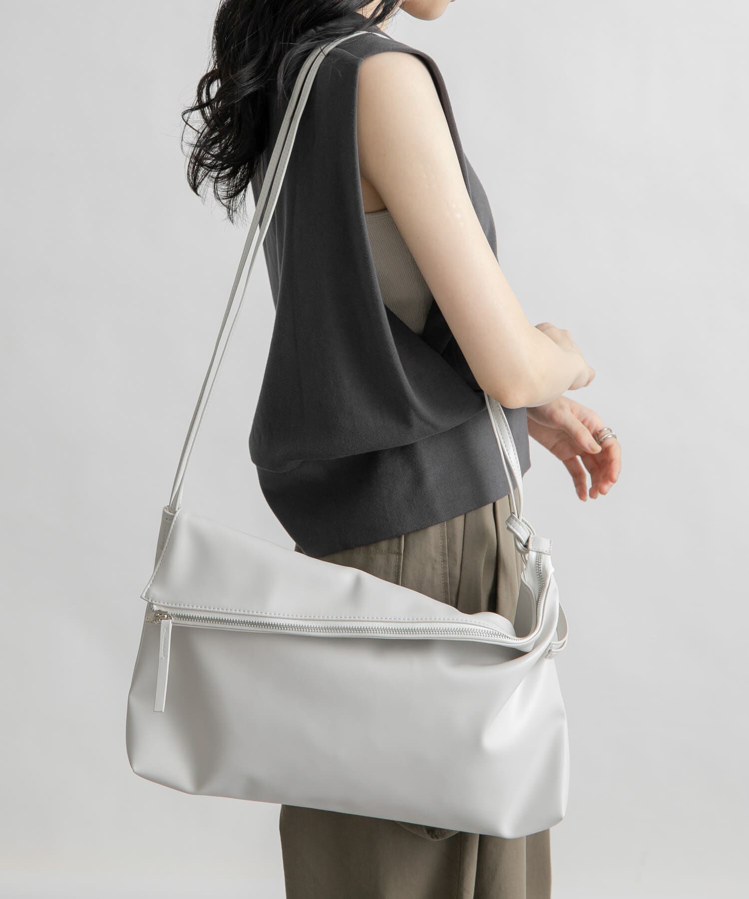  「アシンメトリーフラップショルダーBAG」|ショルダー・メッセンジャー|