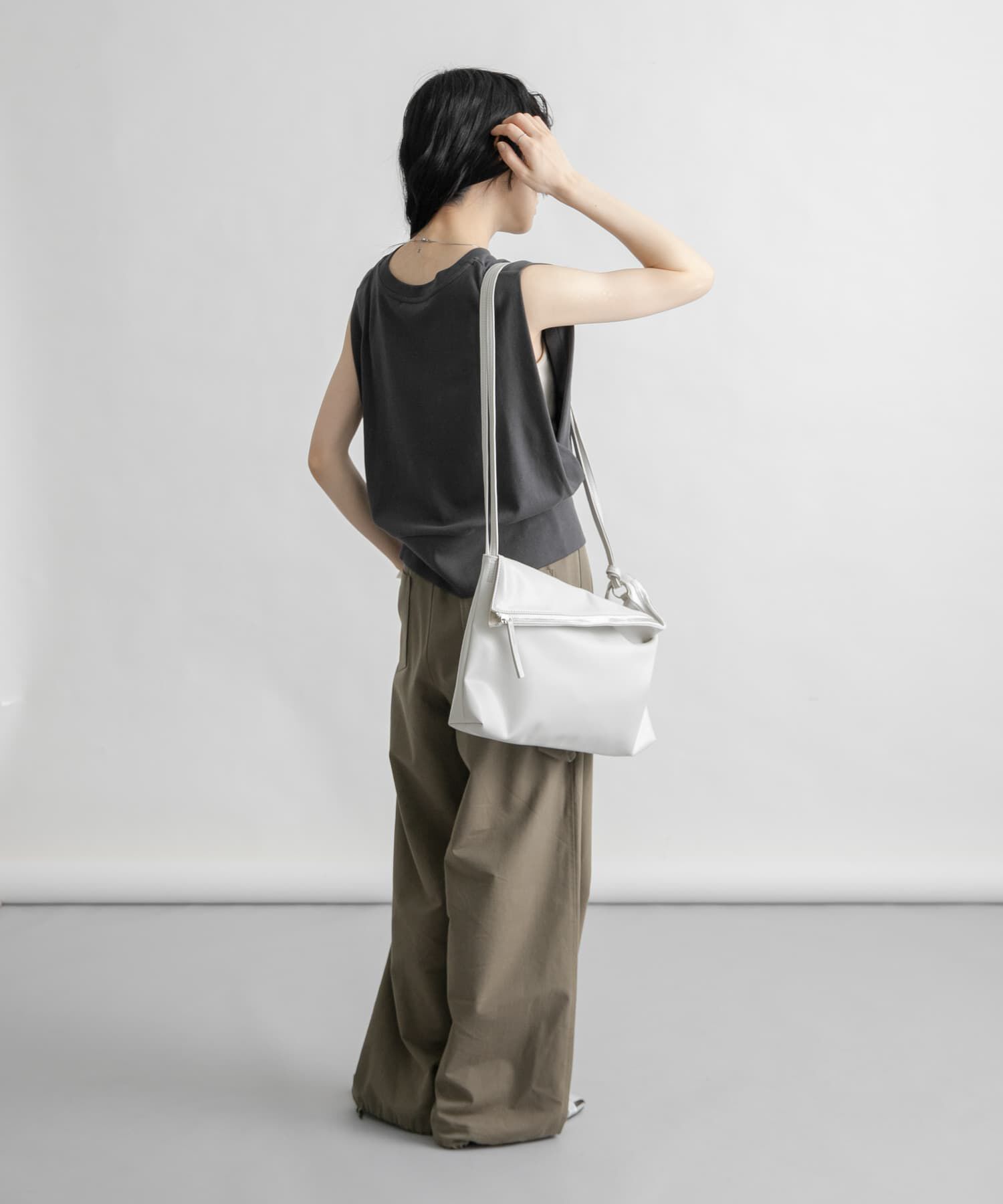  「アシンメトリーフラップショルダーBAG」|ショルダー・メッセンジャー|