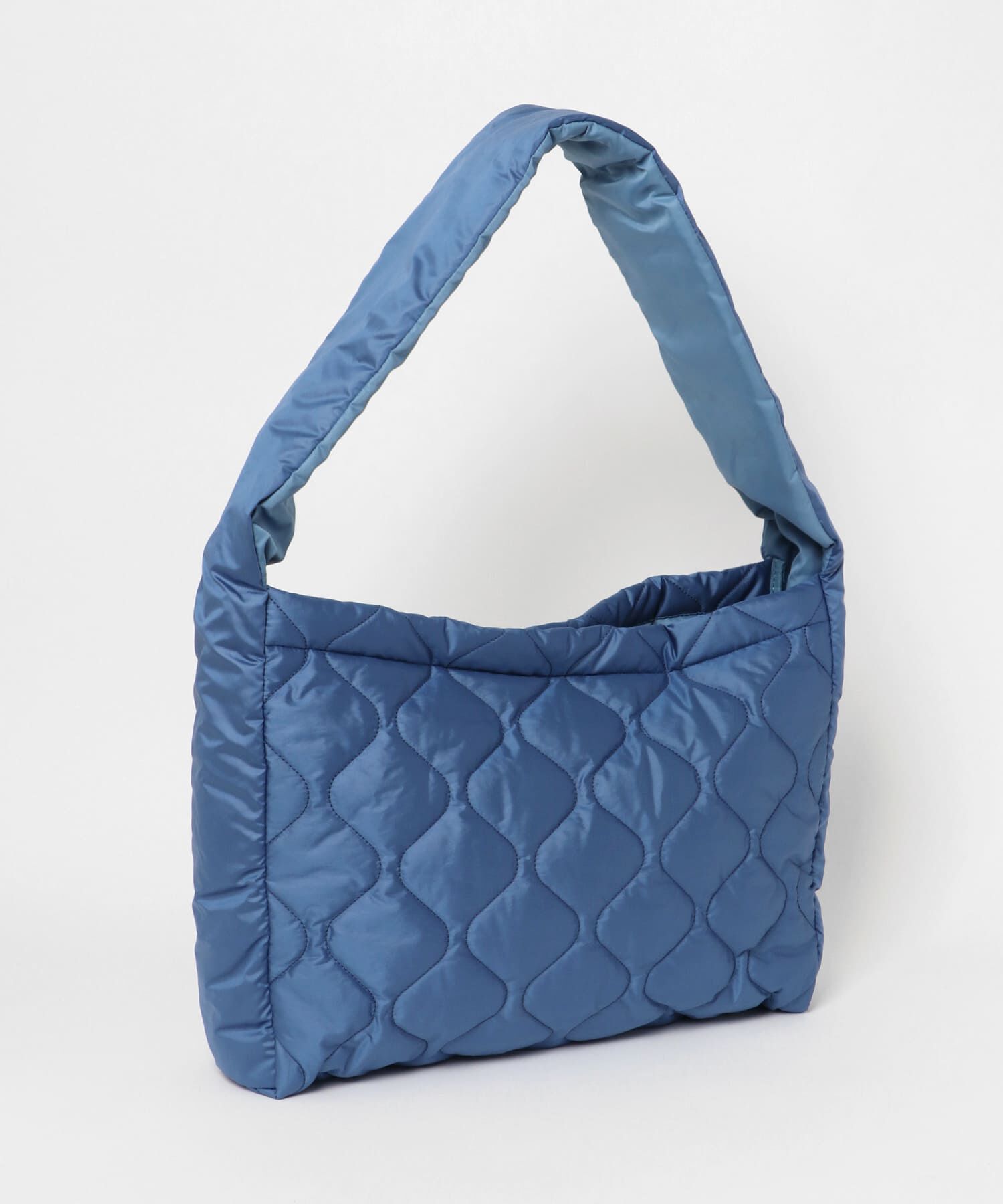 SENSE OF PLACE by URBAN RESEARCH「ナイロンキルトビッグショルダー」|ショルダー・メッセンジャー|