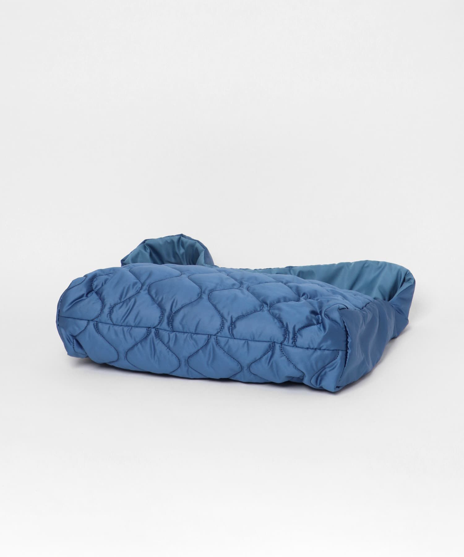 SENSE OF PLACE by URBAN RESEARCH「ナイロンキルトビッグショルダー」|ショルダー・メッセンジャー|