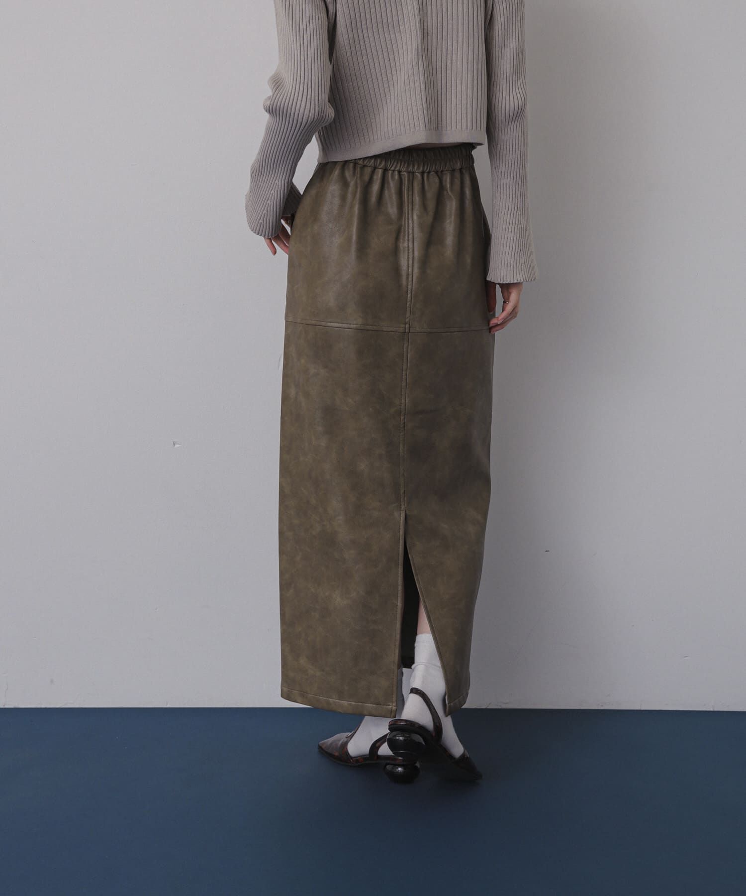 SENSE OF PLACE by URBAN RESEARCH「ヴィンテージレザーライクペンシルスカート」|スカート|