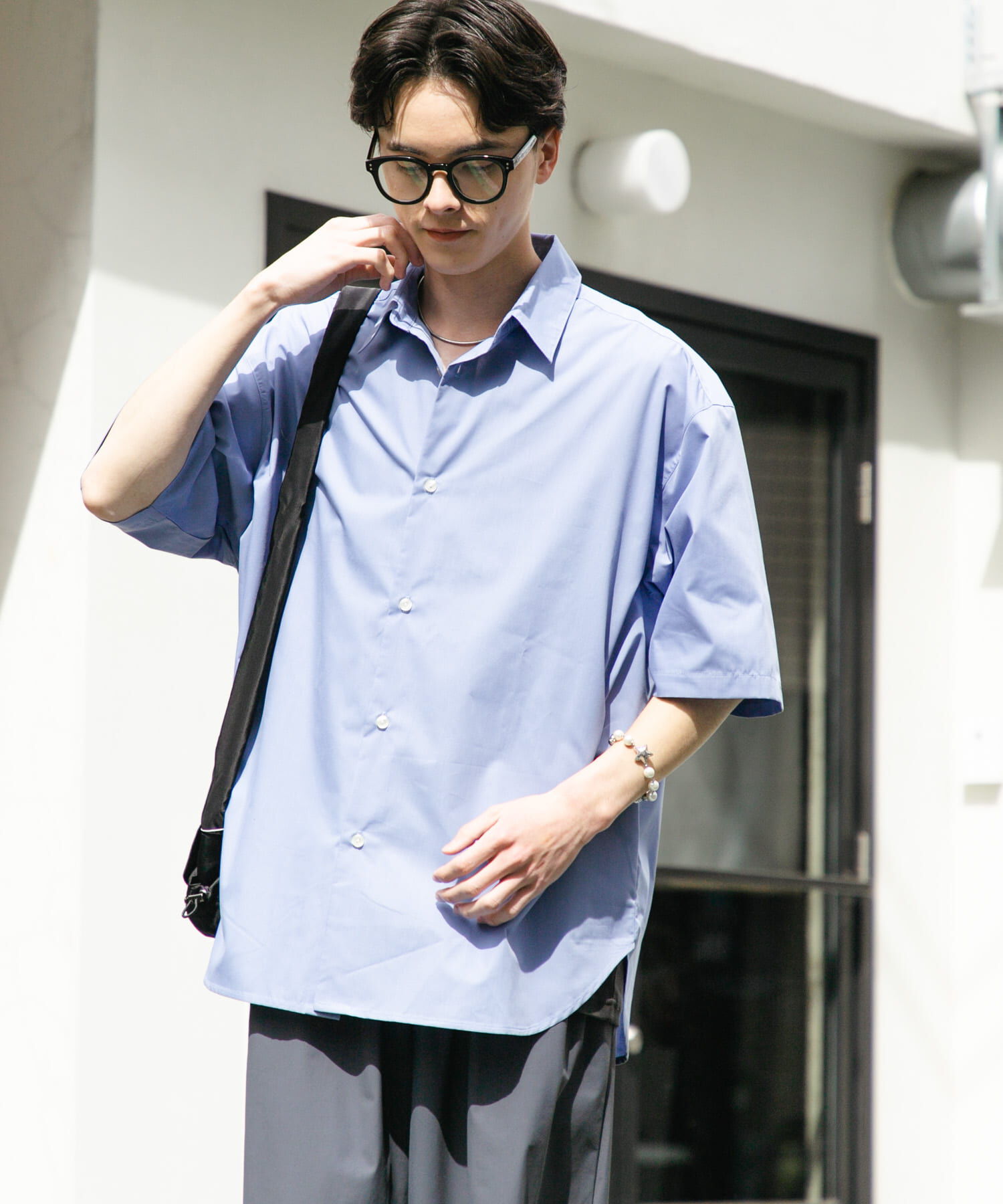 SENSE OF PLACE by URBAN RESEARCH「『ﾕﾆｾｯｸｽ』ﾘﾗｯｸｽﾌｨｯﾄﾚｷﾞｭﾗｰｶﾗｰｼｮｰﾄｽﾘｰ 」|シャツ・ブラウス|