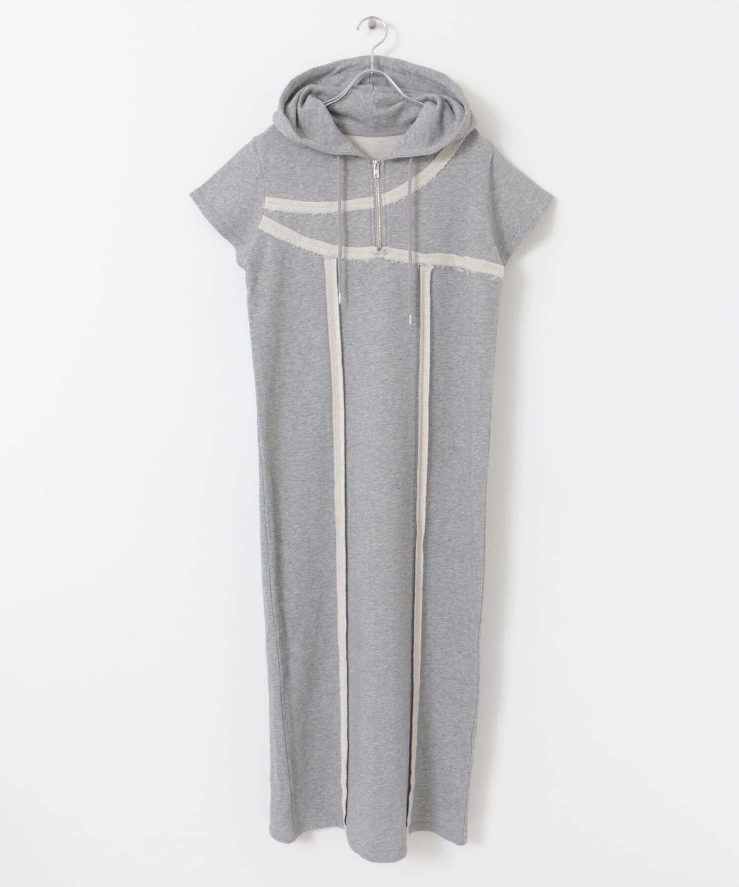 SENSE OF PLACE by URBAN RESEARCH「フーディージップワンピース」|ワンピース|