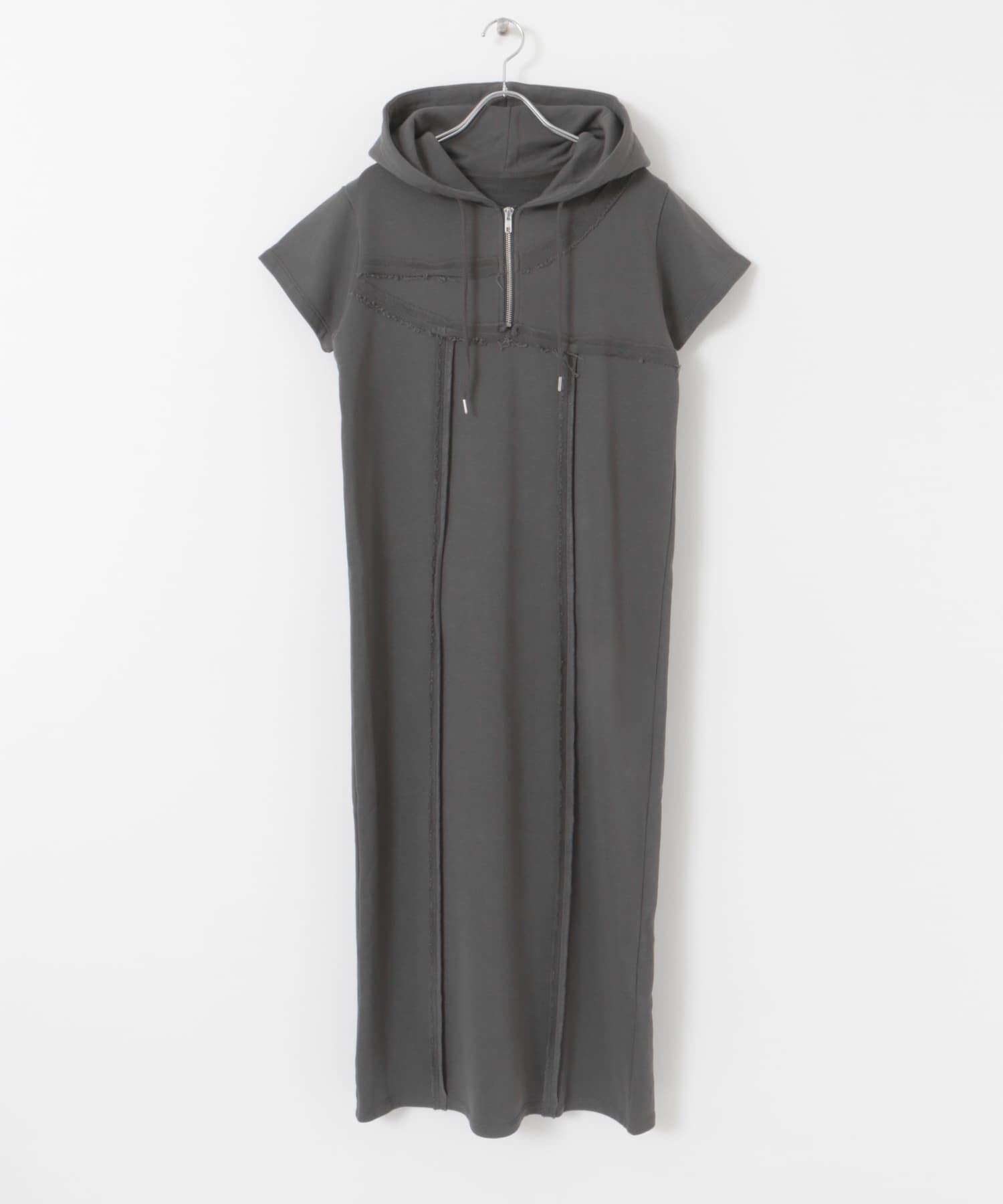 SENSE OF PLACE by URBAN RESEARCH「フーディージップワンピース」|ワンピース|