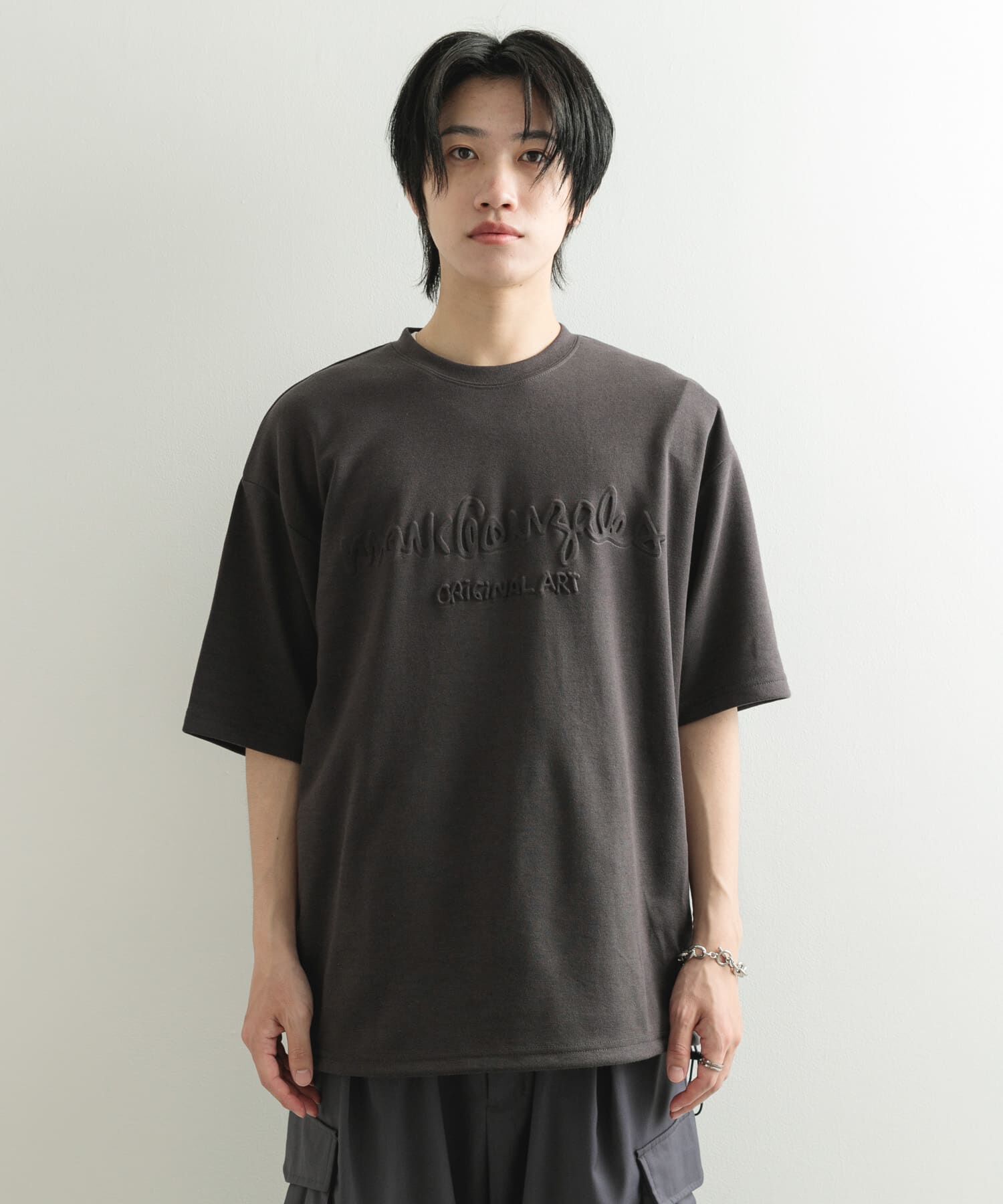 SENSE OF PLACE by URBAN RESEARCH「『WEB限定』Mark Gonzales　プリントクルーネックドローコードTシャツ」|Tシャツ・カットソー|