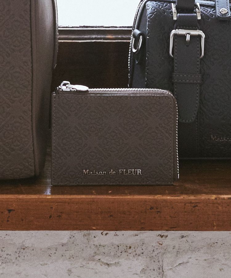 Maison de FLEUR「FLEURモノグラムフラグメントケース」|ポーチ|ブラウン