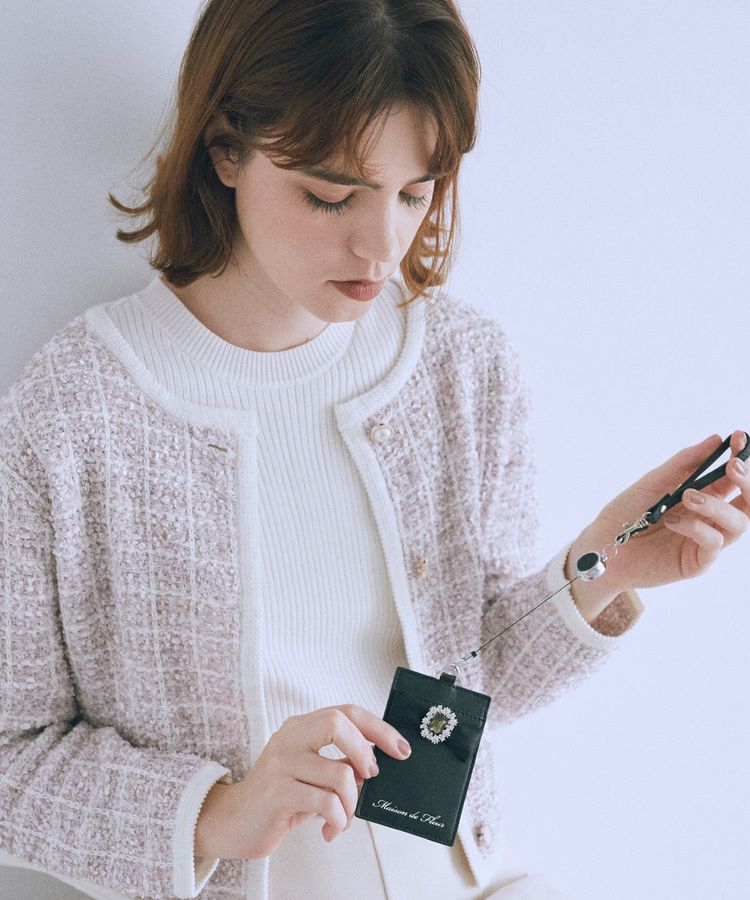 Maison de FLEUR「リール付きビジューリボンパスケース」|財布|