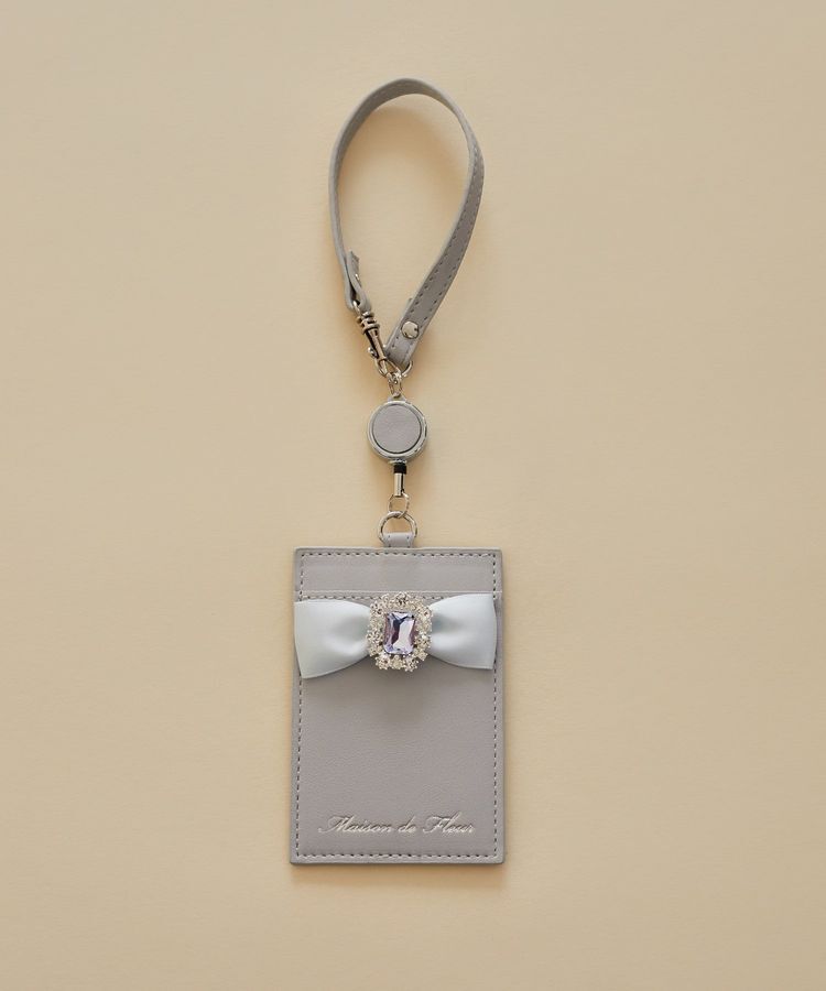 Maison de FLEUR「リール付きビジューリボンパスケース」|財布|ライトブルー