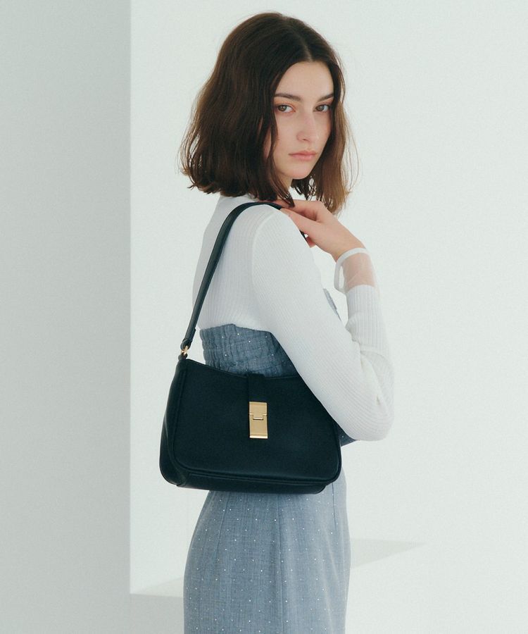 YECCA VECCA「メタルポイントワンハンドルバッグ」|ショルダー・メッセンジャー|Black