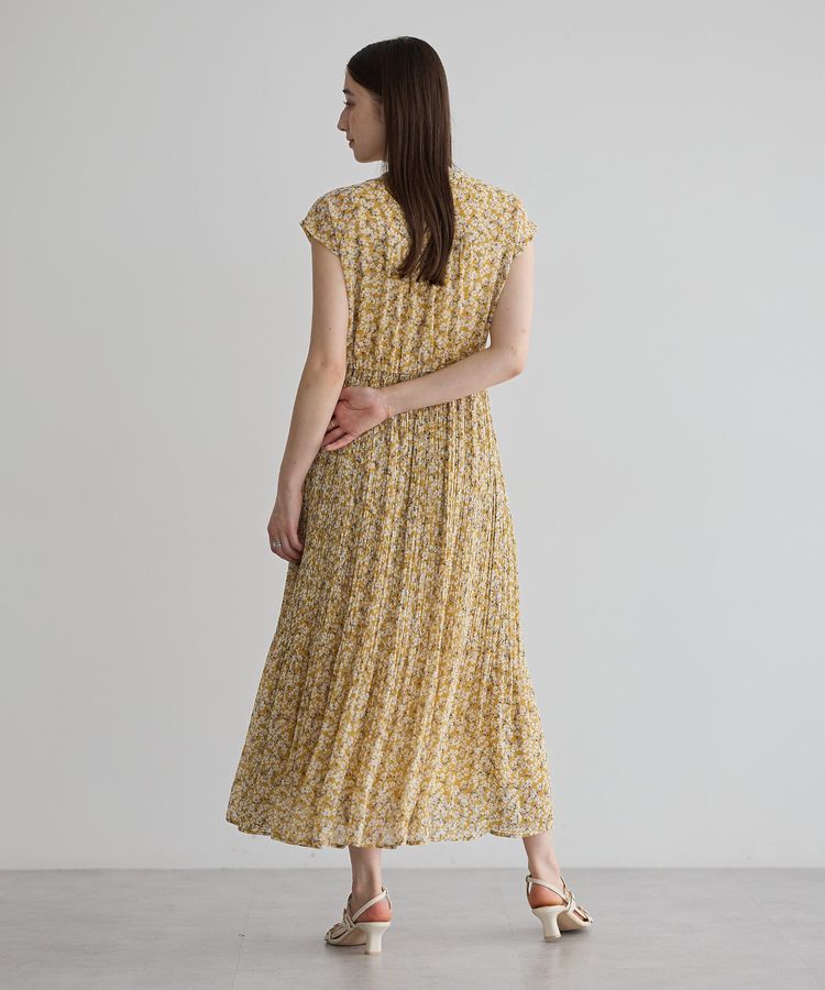 YECCA VECCA「小花柄プリーツワンピース」|ワンピース|