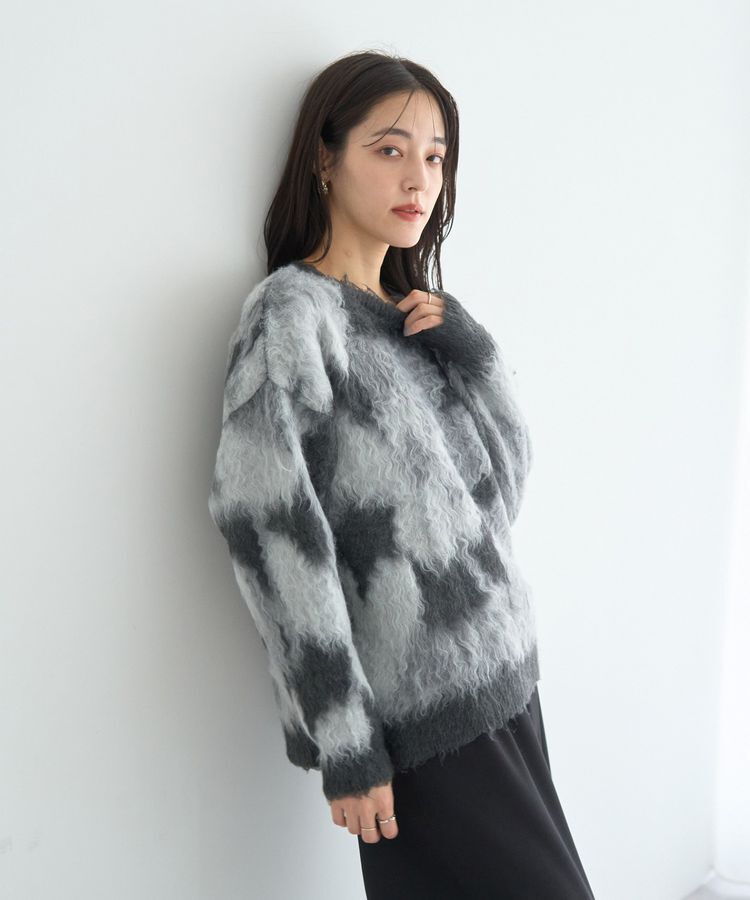 YECCA VECCA「フラワー柄シャギーニット」|ニット・セーター|