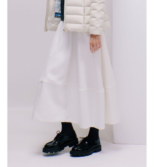 allureville「グラビエジャガードエトランジェスカート」|フレア|ホワイト