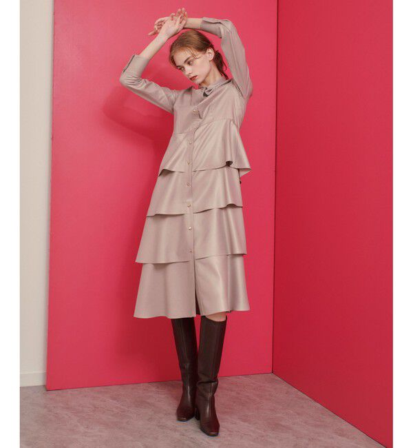 LOULOU WILLOUGHBY「【LOULOU WILLOUGHBY】グロッシーツイルティアードワンピース」|ワンピース|