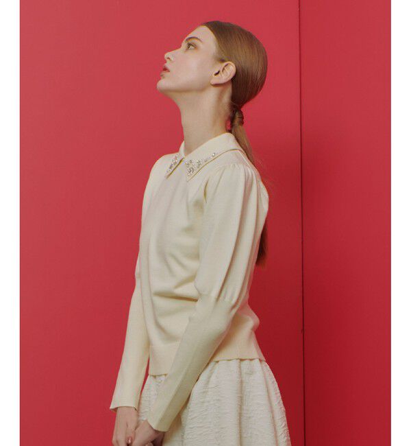 LOULOU WILLOUGHBY「【LOULOU WILLOUGHBY】衿ビジューパフスリーブプルオーバー」|ニット・セーター|