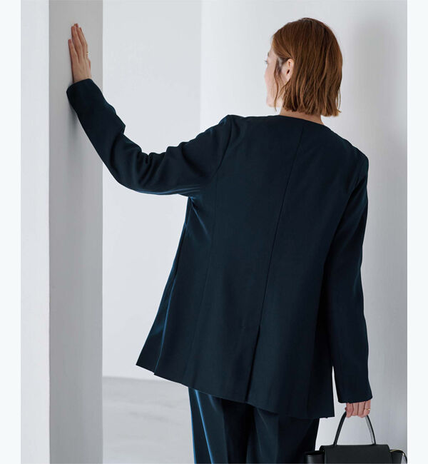 ur's「ベーシックノーカラーVネックジャケット」|ノーカラージャケット|