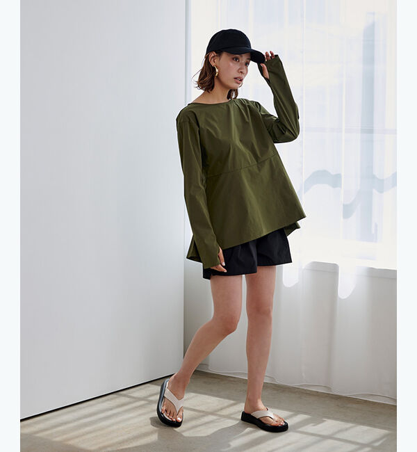 ur's「ペプラムデザイントップス/ラッシュガード」|プルオーバー|カーキ