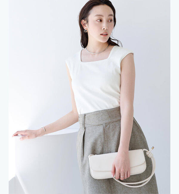 ur's「カップ付スクエアネックトップス/タンクトップ」|タンクトップ|