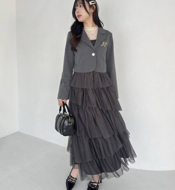  「ブローチ付きショートテーラードジャケット」|ノーカラーコート|