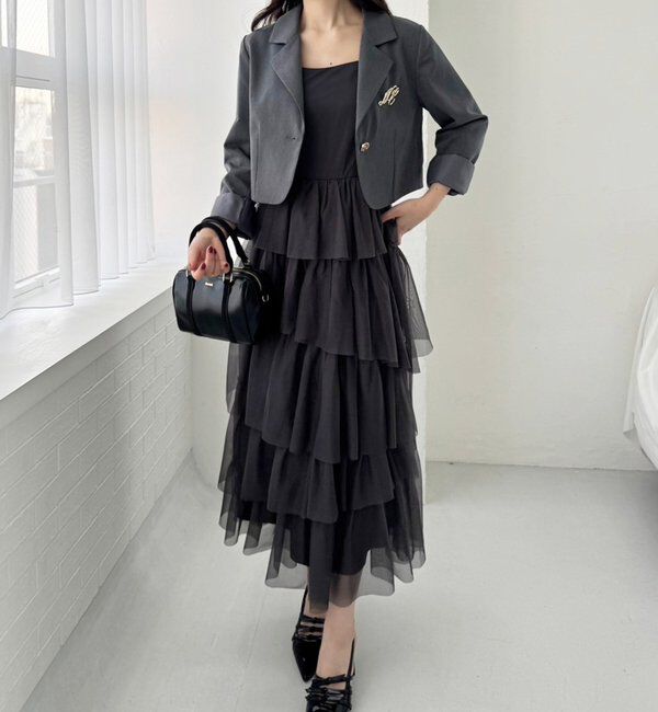  「ブローチ付きショートテーラードジャケット」|ノーカラーコート|