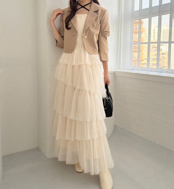  「ブローチ付きショートテーラードジャケット」|ノーカラーコート|