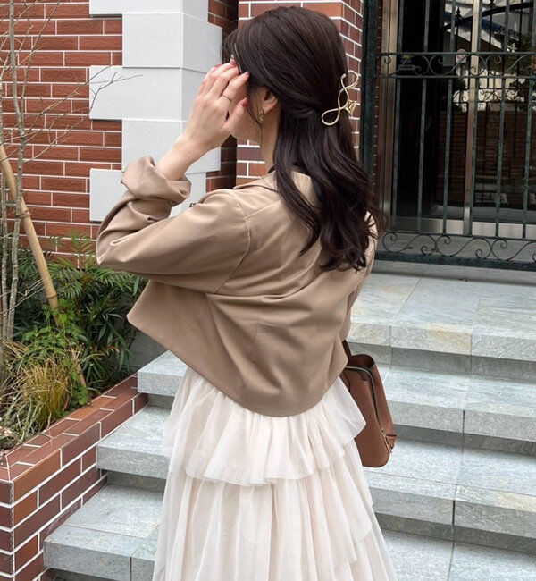  「ブローチ付きショートテーラードジャケット」|ノーカラーコート|