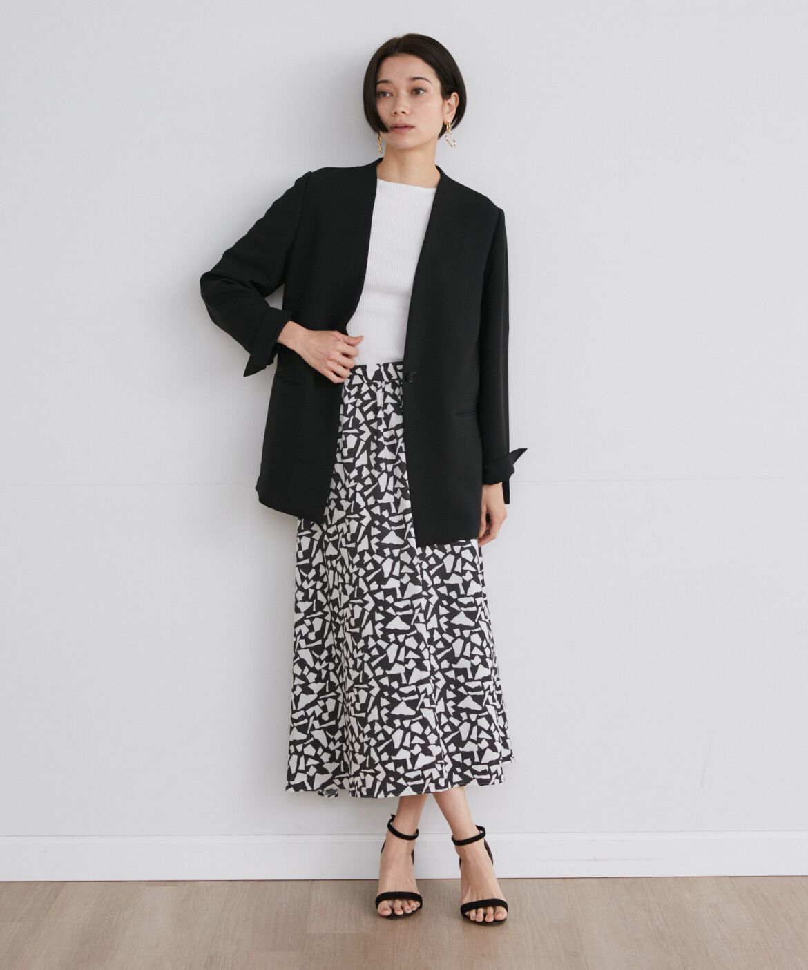 INED「《大きいサイズ》ダブルジョーゼットノーカラージャケット」|ノーカラージャケット|