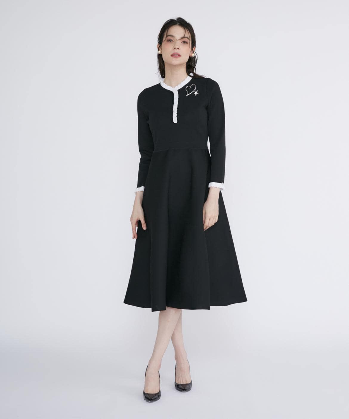 Maglie le cassetto「《M Maglie le cassetto》フリルデザインニットワンピ―ス」|ワンピース|