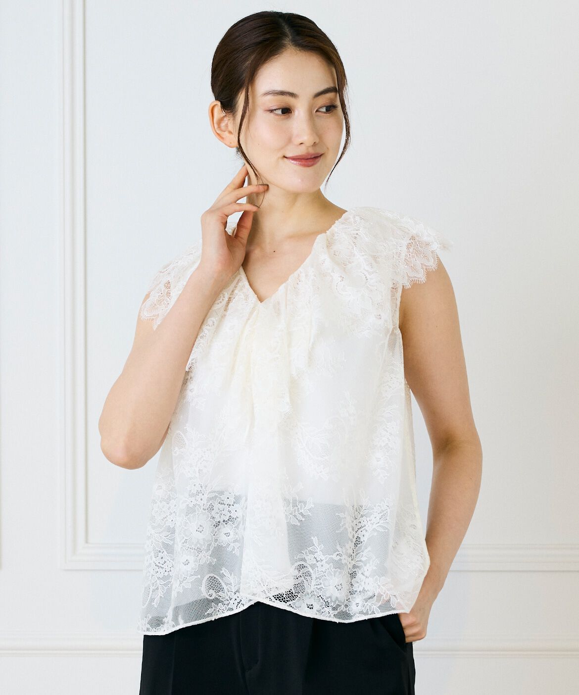 INED「レースベスト」|シャツ・ブラウス|オフホワイト1