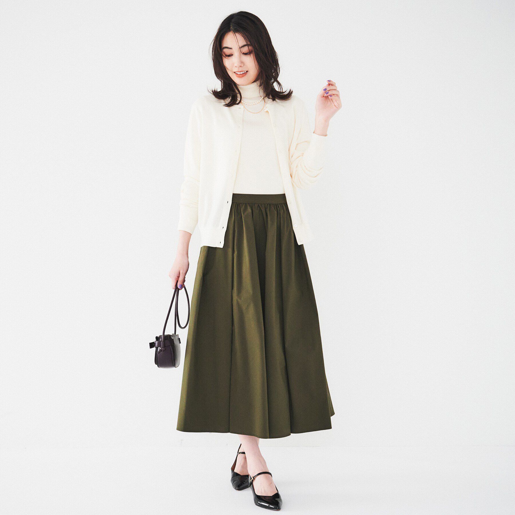 UNTITLED「ウール クルーネックニットカーディガン」|カーディガン|