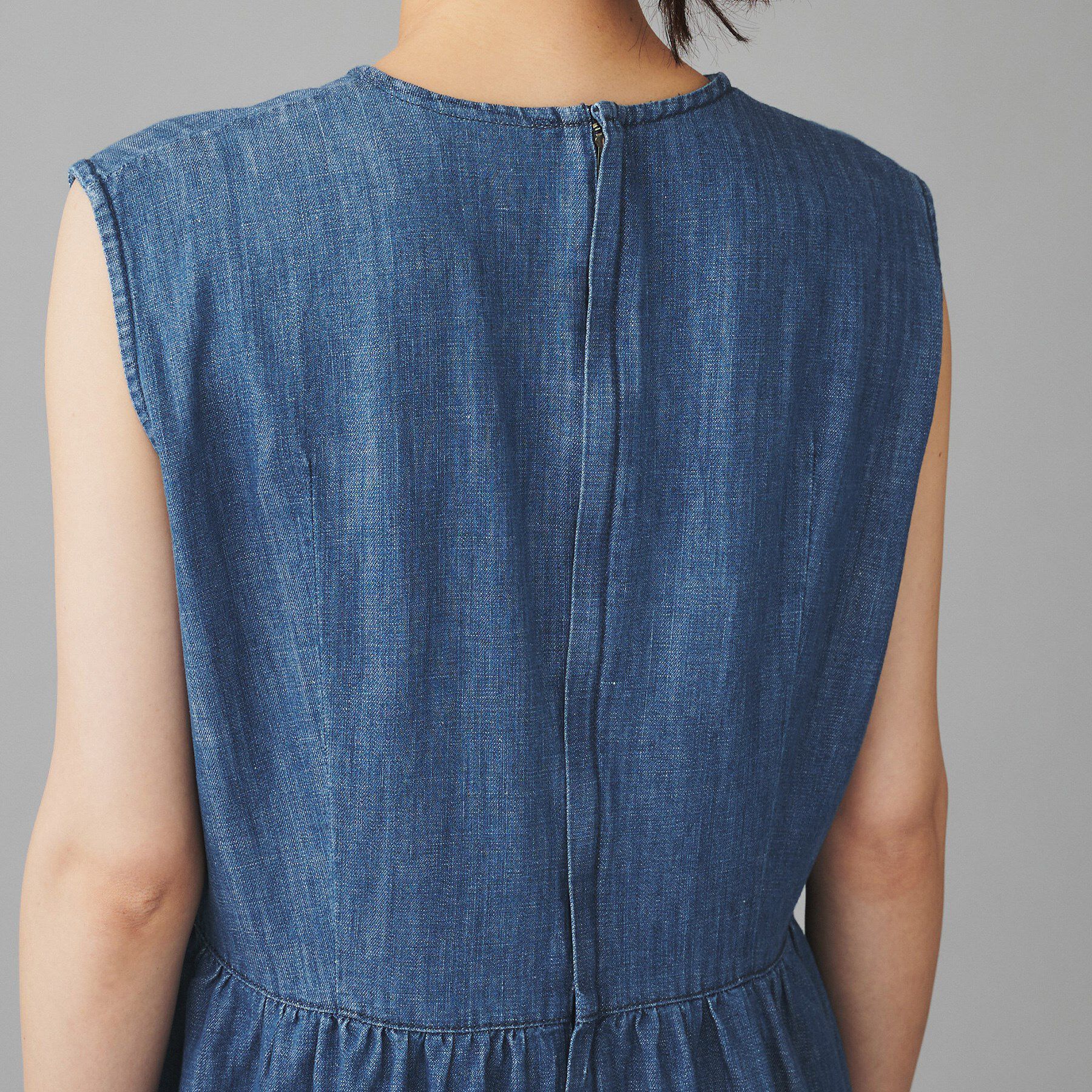 UNTITLED「【Healthy DENIM】Breezy Blueberryノースリーブ ティアード ワンピース」|ワンピース|