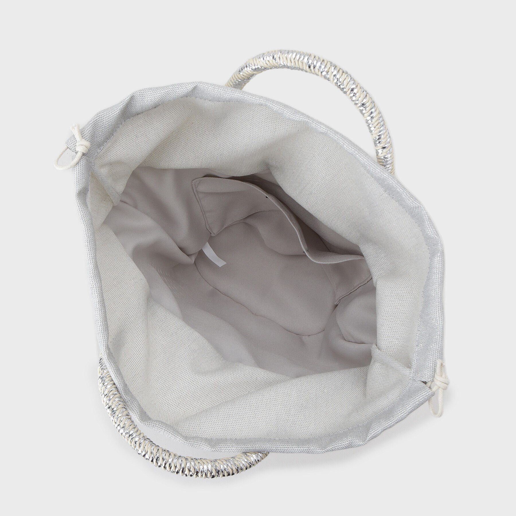 COUP DE CHANCE「シルバー＆ガンメタの上品な輝き！手編みの大人ペーパーカゴバッグ」|ハンドバッグ|