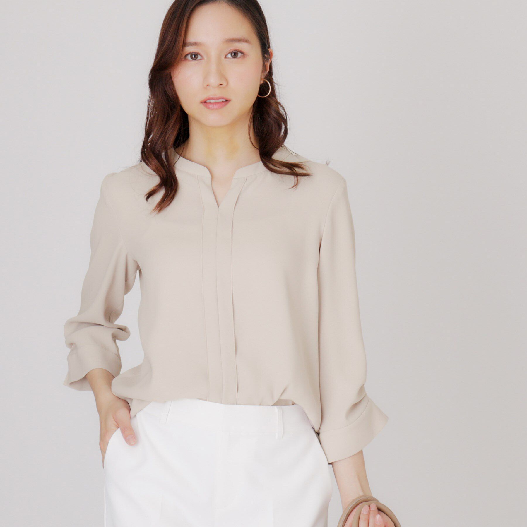 COUP DE CHANCE「【イージーケア／日本製】スキッパーデザインブラウス」|シャツ・ブラウス|グレージュ(050)